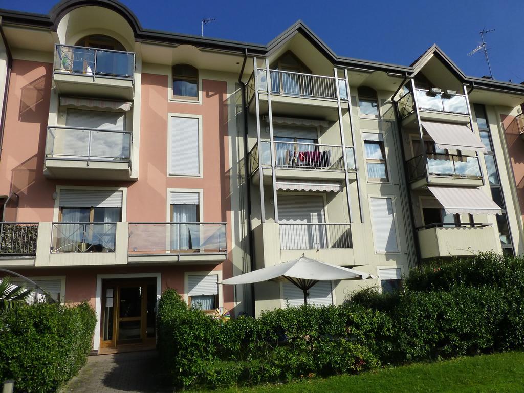 Appartamento Lombardi Рива-дель-Гарда Экстерьер фото